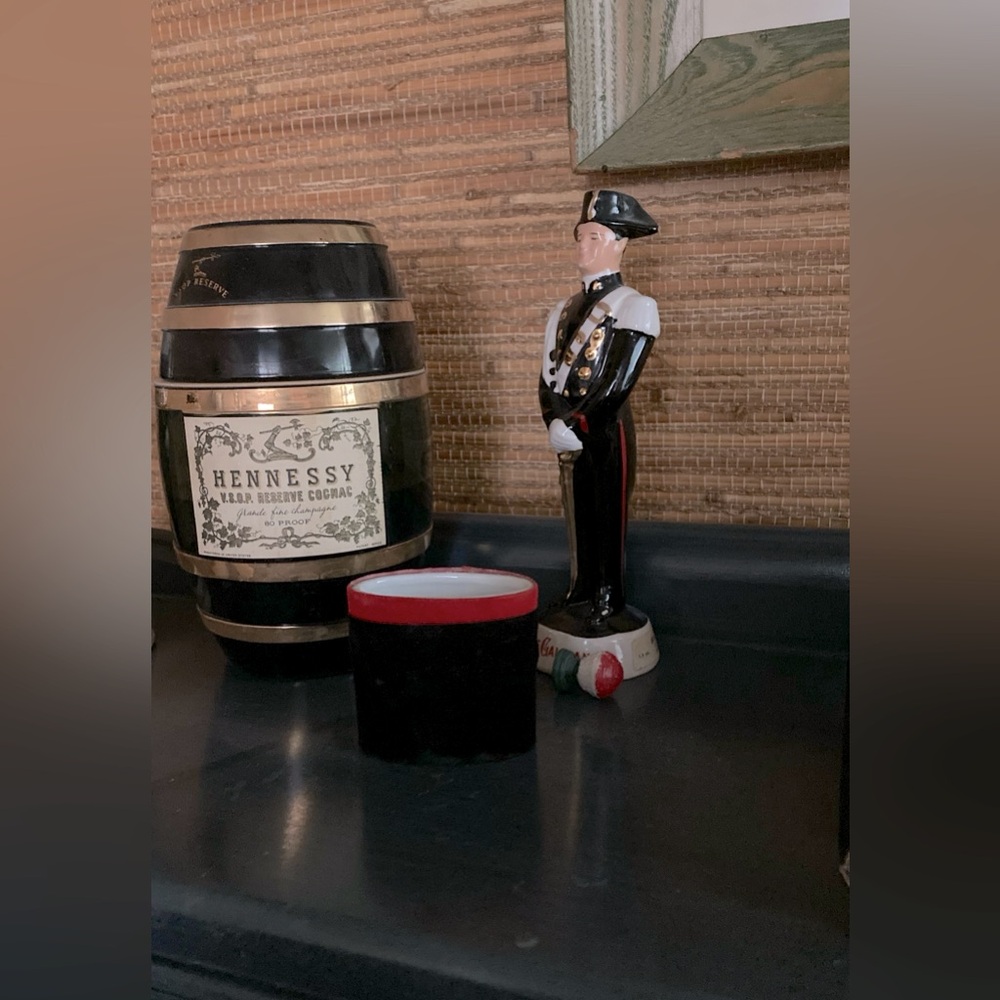 Bar Accessory - Picture 2 of 7